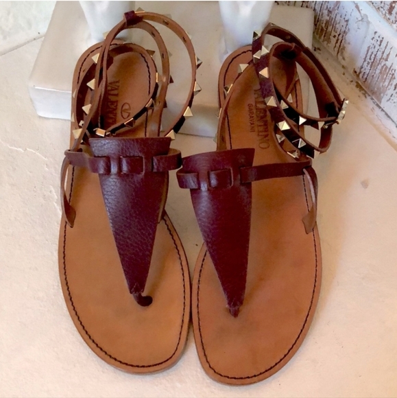 VALENTINO GARAVANI ROCKSTUD SANDALS Size 40.5 - Picture 1 of 10